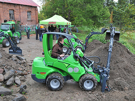 Erste AVANT H&auml;ndlerkonferenz &ndash; Neuheiten vorgestellt &ndash; Vorschau zur bauma