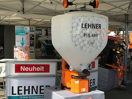 Lehner vervollst&auml;ndigt mit POLARO 250 sein Streuersortiment