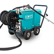 ET8 ECOFIPS: mobiles Multitalent f&uuml;r kommunale Fl&auml;chenpflege