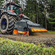 Steinbrecher und Wegebaufr&auml;sen &ndash; flexibel einsetz- sowie variabel anpassbar