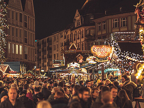 Zahlreiche Kommunen sch&uuml;tzen Weihnachtsm&auml;rkte vor Fahrzeug-Attacken