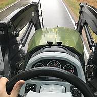 Valtra f&uuml;hrt &uuml;berarbeitetes SmartGlass-Display f&uuml;r Traktoren ein