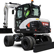 Bobcat bringt neuen Stufe IIIB-konformen Mobilbagger E57W auf den Markt