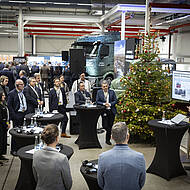 60 Jahre Tradition: H&ouml;hepunkt des Jubil&auml;umsjahres im Mercedes-Benz Werk W&ouml;rth