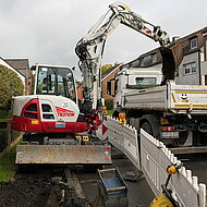 Zwei dynamische Leitungsbauer: TB 370 W leisten in Lünen wertvolle Arbeit