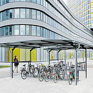 Gronard: Fahrradpark-Systeme und Stadtmobiliar &bdquo;made in Munich&ldquo;
