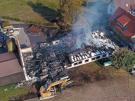 Nach Bauhof-Feuer: In Michelfeld werden gemeinsam die Ärmel hochgekrempelt