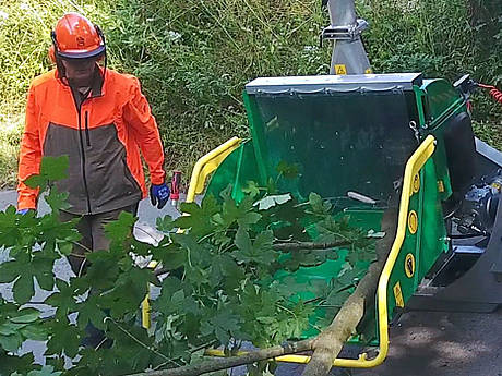 VOGT GmbH: Pr&auml;sentiert innovativen HS-Holzh&auml;cksler 