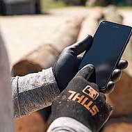Mit gutem Grip voraus &ndash; Arbeitshandschuhe von STIHL mit Touch-Funktion 