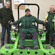 Mean Green: Rasenpflege – HVG Gelsenkirchen mäht ab sofort elektrisch