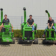 Profi-H&auml;cksler von GreenMech  Der hackt und hackt und hackt.