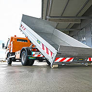 UNSINN erweitert Abrollsystem-Sortiment um neue City-Pritsche mit patentiertem Ladungssicherungssystem Spinlock 