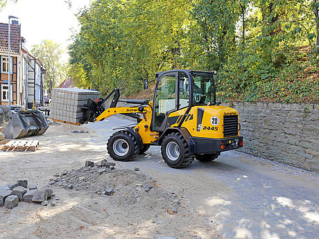 Sch&auml;ffer 2445 S: Kompakt-Radlader der n&auml;chsten Generation