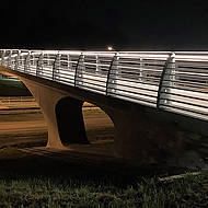 Effizient und sicher: Wolfsburg setzt auf LED-Leuchten von Emslicht