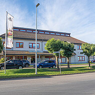 Tradition trifft Innovation – 50 Jahre Forst- und Gartentechnik