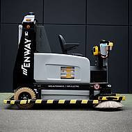 Kehrroboter B2 von ENWAY: Zweite Generation der autonomen Kehrmaschine 