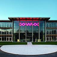 Kehren ohne Wasser mit der Comac &bdquo;Twin Action&ldquo;