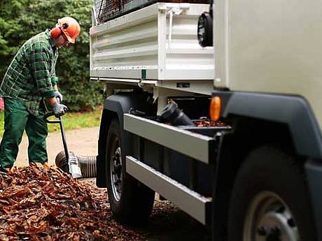 Multicar M27compact: Der saisonale Allesk&ouml;nner