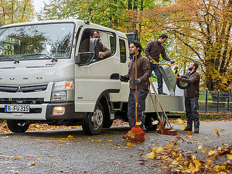 Auf vertrautem Terrain: Der Fuso Canter im Garten- und Landschaftsbau