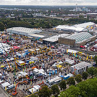 Die 64. NordBau ist trotz Vollsperrung auf der A7 nicht zu bremsen