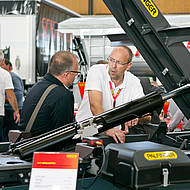 NUFAM: Komplettes Angebot für NFZ-Werkstatt von Achsvermessung bis zu Zubehör