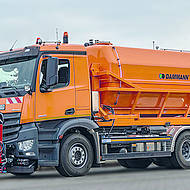 Allrounder: KS-Solespr&uuml;her von DAMMANN im Sommer- und Wintereinsatz