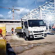 Fuso Canter &bdquo;Light Truck of the Year 2015&ldquo; 