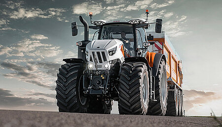 Neue Steyr-Impuls-Traktoren: Power für Straßenbau und kommunale Einsätze