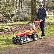 Mit ADLER Arbeitsmaschinen effektiv gegen Wildkr&auml;uter