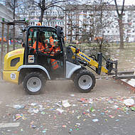 Wendige Radlader zur Fastnacht 