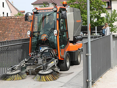 Holder komplettiert breites Kehrsaug-Programm 