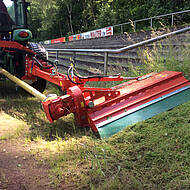 Seitenmulchger&auml;t humus SSP f&uuml;r Kleintraktoren ab 40 PS