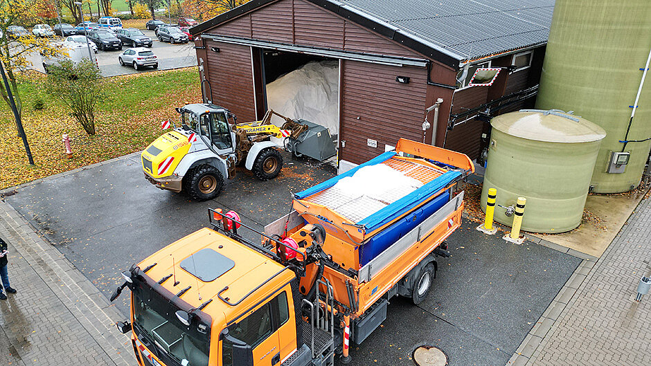 Neue Trichterschaufel: Schwenken statt schieben