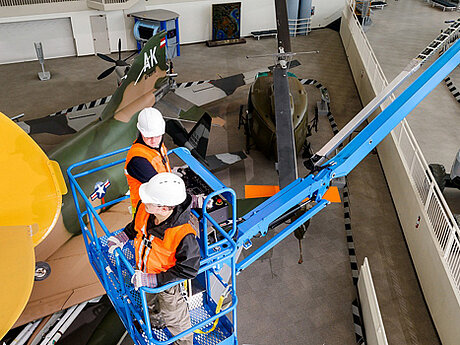 Neue GENIE&reg; Elektro-Gelenkteleskoparbeitsb&uuml;hne Z&trade;-60/37DC 