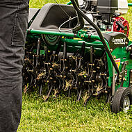 Bobcat erweitert Produktpalette um Ryan-Rasenpflegemaschinen