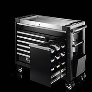 Hingucker in schwarz: Black Edition von GRANIT um Werkstattwagen erweitert