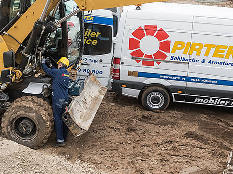 Neuer Trend im Gala-Bau: Mobile Wartung auf der Baustelle