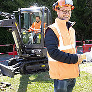 Volvo liefert ersten ECR25 Electric zu Testzwecken an Kunden aus