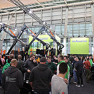 Sechs Neuheiten auf der Agritechnica präsentiert – herbe Kritik am Messeverlauf