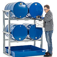 Stapelregale: Gefahrstoffe sicher lagern und sauber abf&uuml;llen