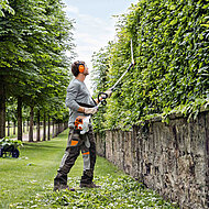 Generation ultraleicht und leistungsf&auml;hig:  die neuen Benzin-Heckenschneider von STIHL