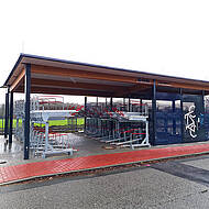 Nachhaltiges „Bike+Ride“ für kommunale Bahnhöfe