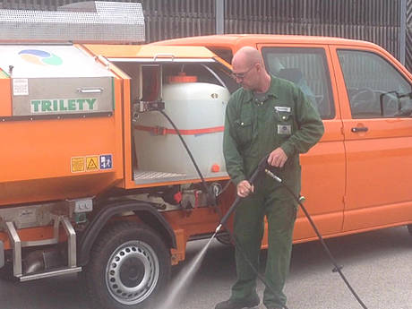 Trilety Stra&szlig;endienstfahrzeug