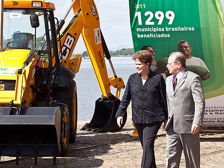 JCB gewinnt Maschinenausschreibung in Brasilien im Wert von rund 75 Millionen Euro