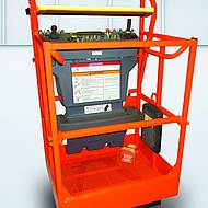 Kleiner Arbeitskorb f&uuml;r alle JLG-Teleskoparbeitsb&uuml;hnen mit Motorantrieb 