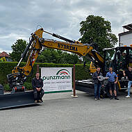 GaLaBau Punzmann verst&auml;rkt Maschinenflotte