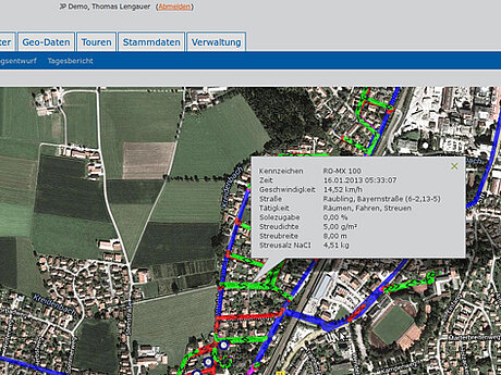 Gr&uuml;nfl&auml;chenpflege mit Telematik von MOBIWORX