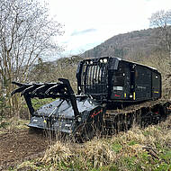 Raptor 300 samt Mulcher Grizzly M650m: optimiert f&uuml;r H&ouml;chstleistungen