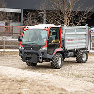 Testfahrten mit Unitrac 122 LDrive und Lintrac 100 