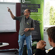 Erfolgreicher Start des RKI-Meister-Lehrgangs